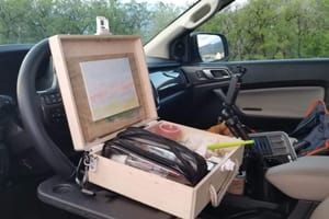 Is It Possible to Plein Air Paint From a Car?
